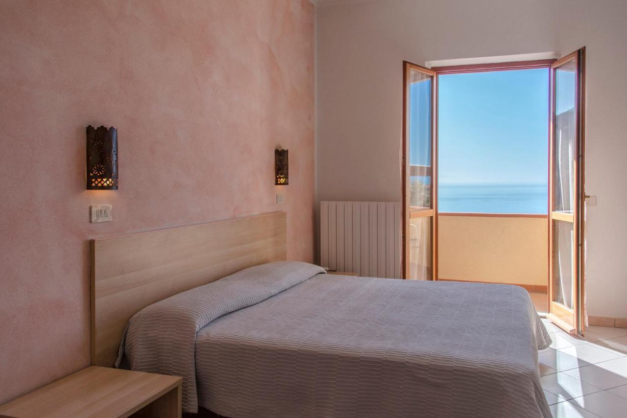Hotel Villa Rita Marciana  Buitenkant foto